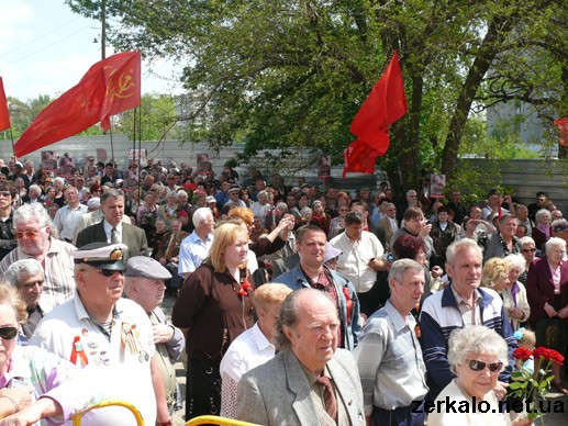 В Запорожье открыли памятник Сталину. Фото и видео от очевидца